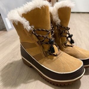 Sorel winter boot (youth)